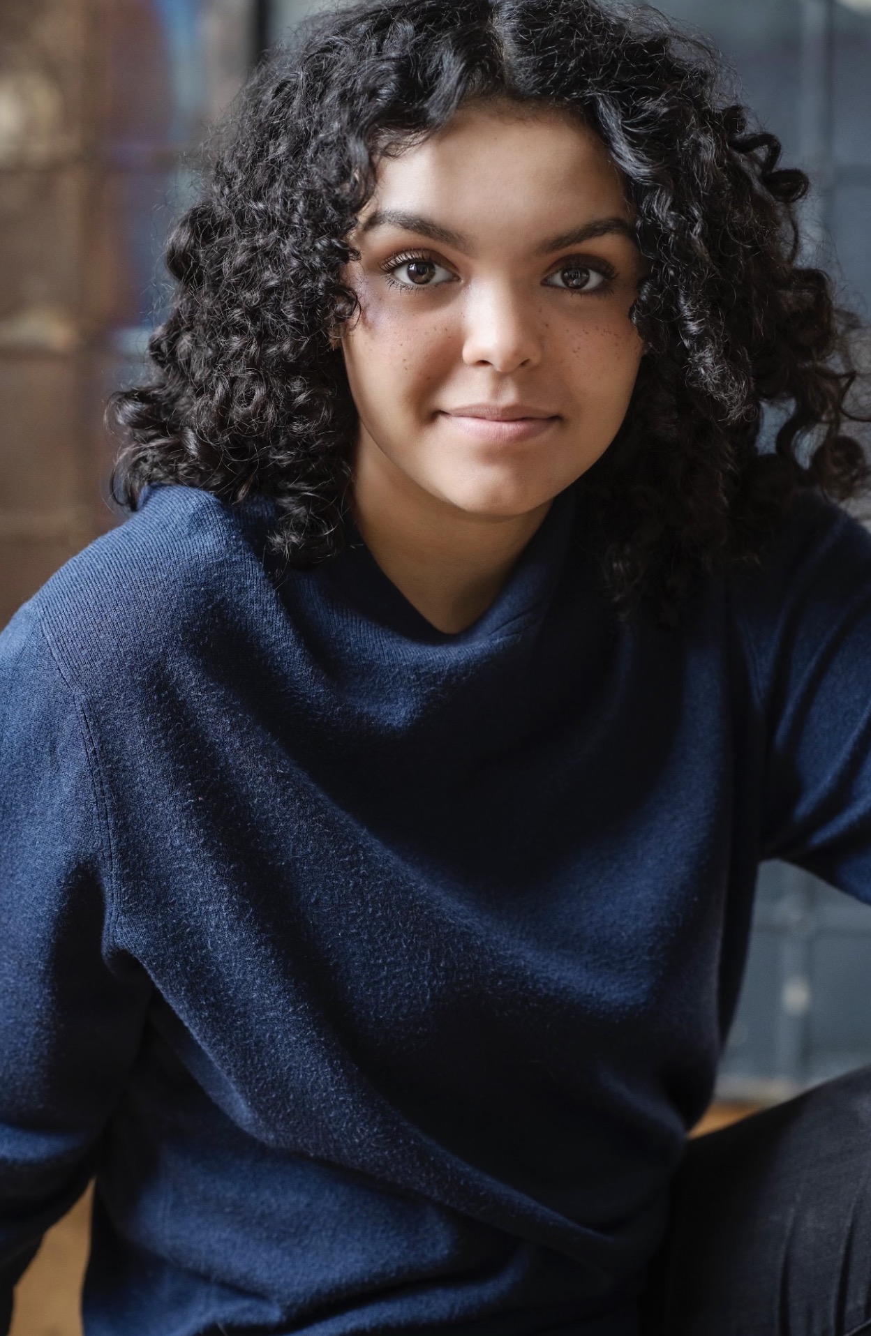 headshot image of Olivia Kelly